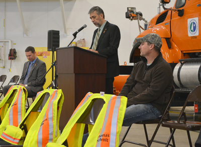 Photo of Jeff Vlaminck speaking at Workers Memorial Day event in Rochester.